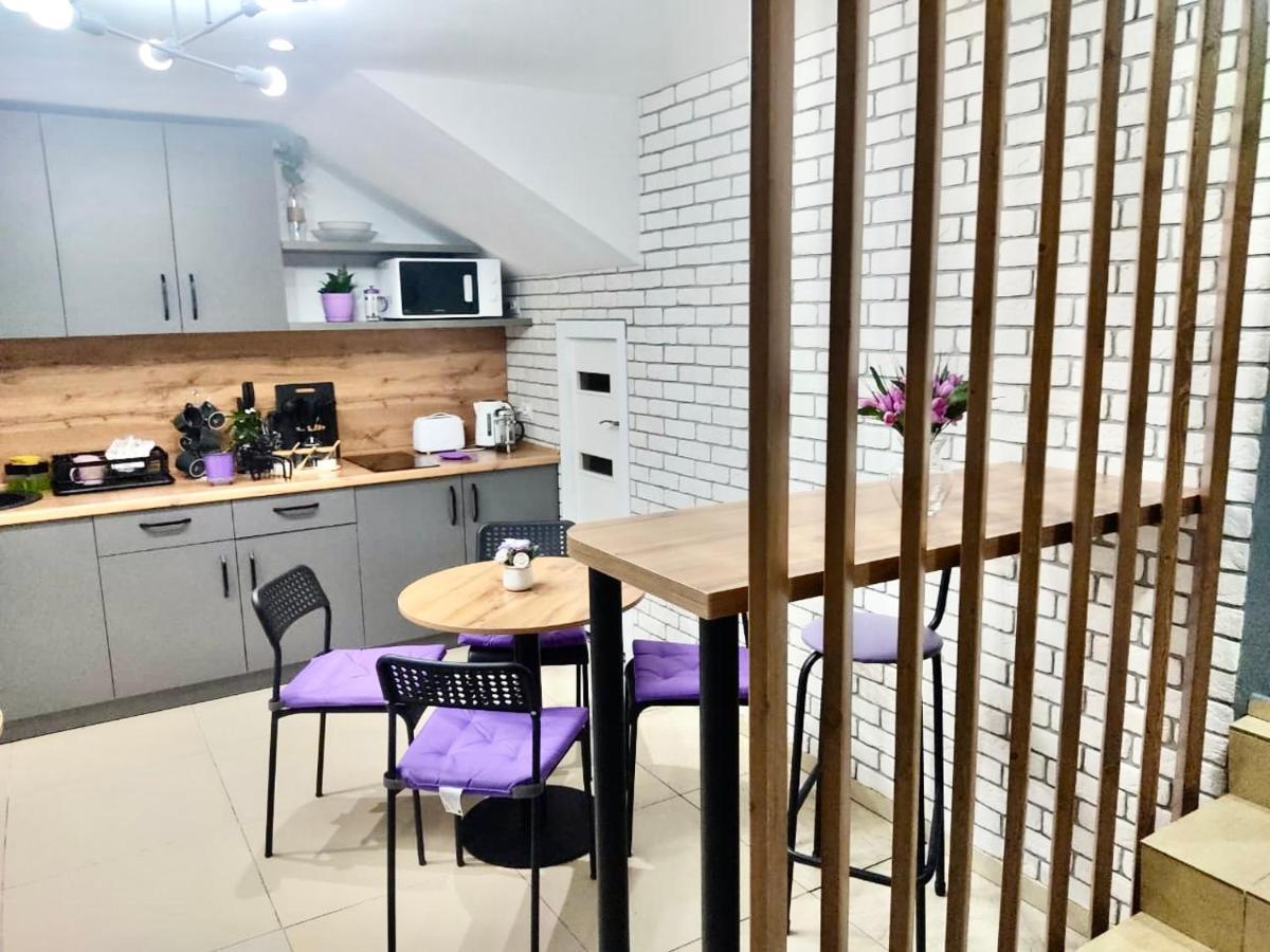 Like Home Hostel Na Timiryazeva Almaty Ngoại thất bức ảnh